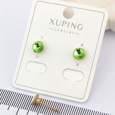 Сережки Xuping гвоздики (пусеты) с салатовым камнем из медицинского золота позолота 18К 00618 фото