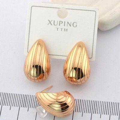 Сережки Xuping цвяшки (пусети) з медичного золота позолота 18К 01276 фото